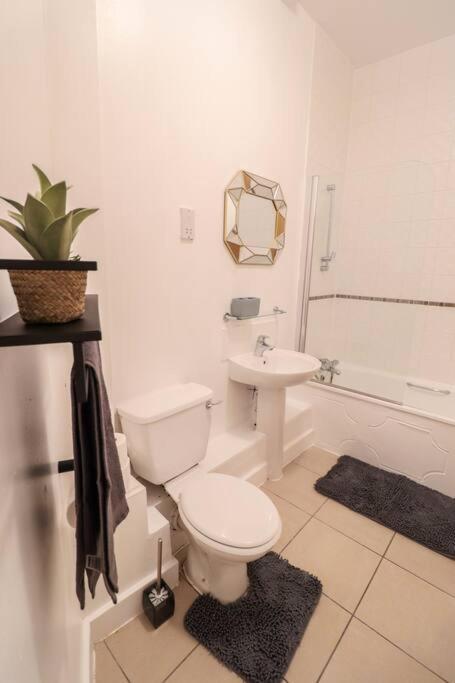 Camber Hill - Long Stay Offer London Bagian luar foto