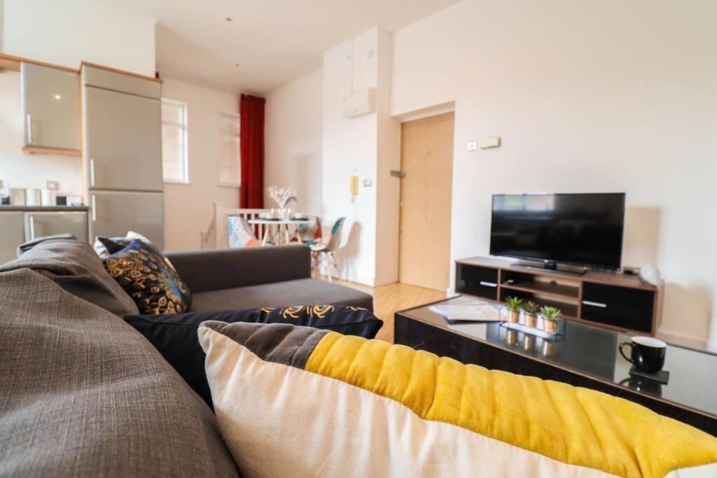 Camber Hill - Long Stay Offer London Bagian luar foto